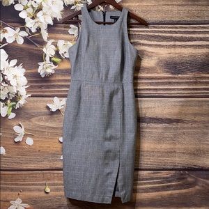 BANANA REPUBLIC Gray Sleeveless Shift Dress